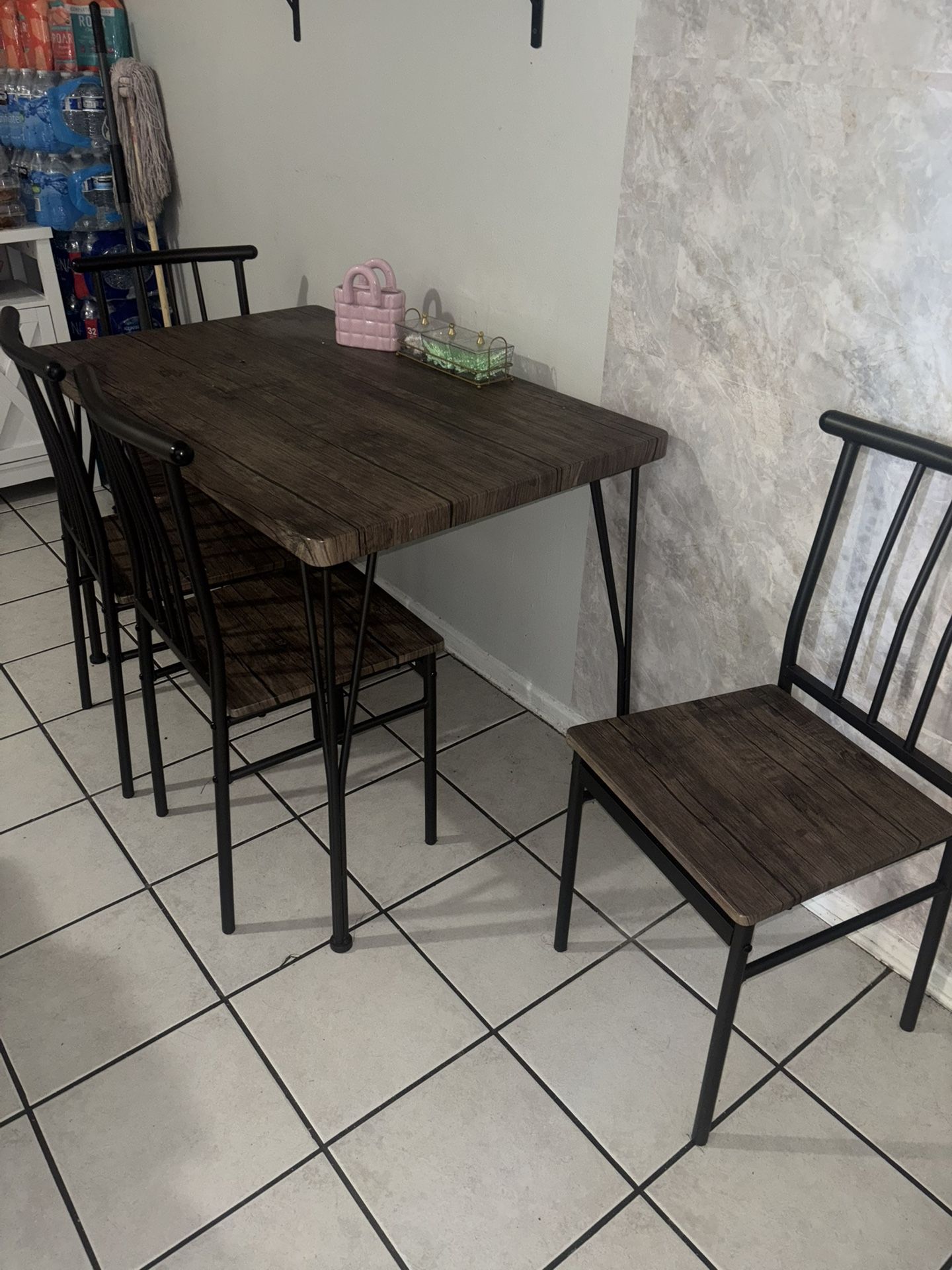 5-pieces Dining Table 