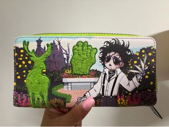 Lounge fly, Edward Scissorhands wallet