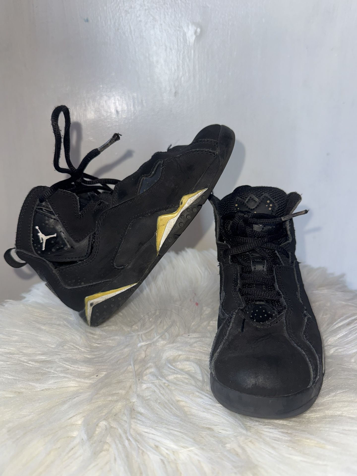 Kids Jordan Shoes 