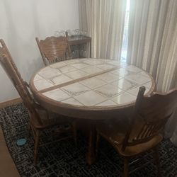 Dining Room Table 