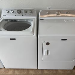 LIKE NEW MAYTAG WASHER AND DRYER SET. 