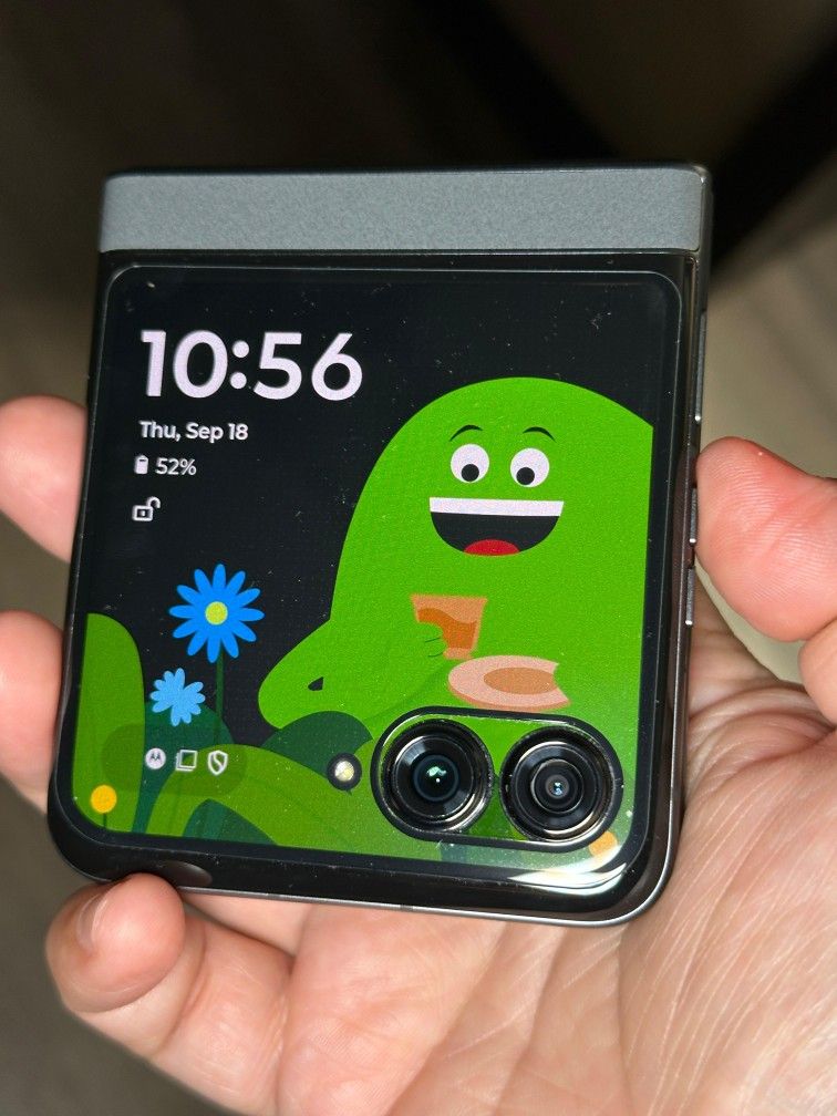 Motorola RAZR 2024 Cricket Or  AT&T