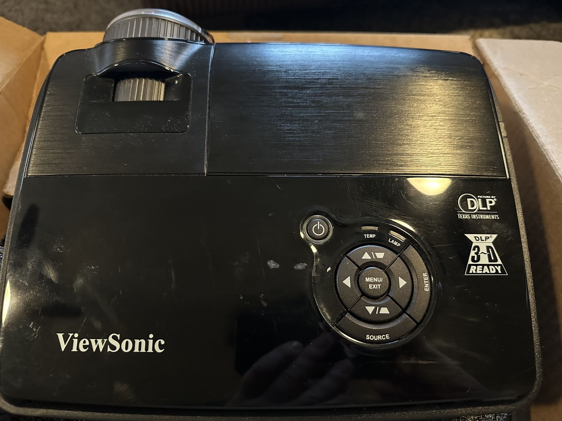 ViewSonic PJD6221 VGA/Composite Projector