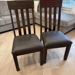 Dinging Chairs Set Of 2 (Brand New)