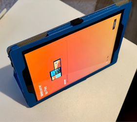 Amazon HD10 Fire Tablet bundle