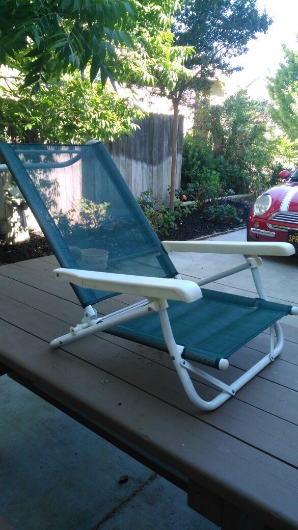 HiMark Brand Lawn/Beach Chair