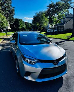 ✅ CLEAN TITLE ✅

2015 Toyota Corolla LE

- 116xxx miles 
- Rear camera  
- ⁠CarPlay 10” screen
- Bluetooth
- Freshly detailed
- Fresh VA inspection

2