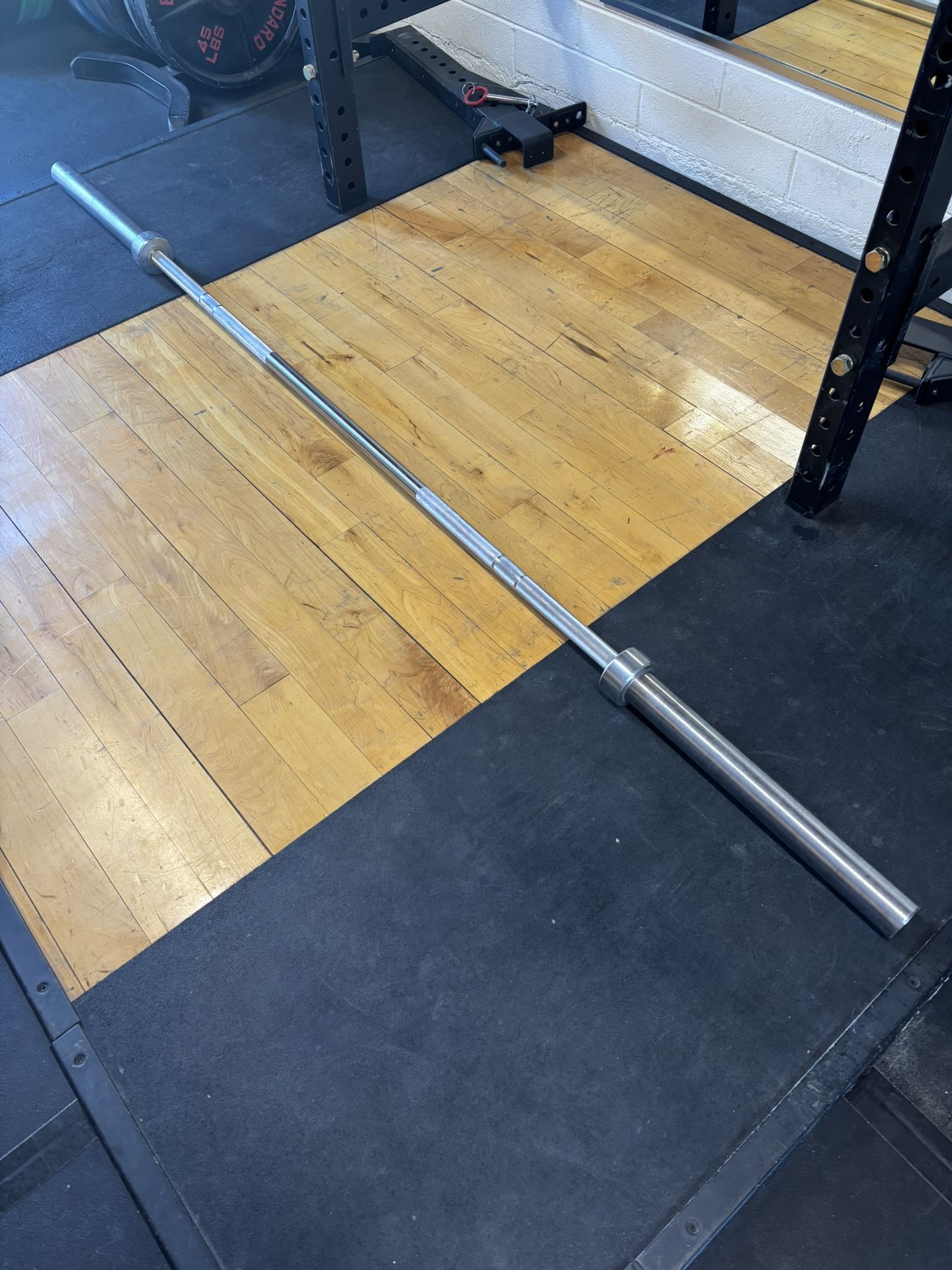 Iron Bull 45lb Olympic Barbell