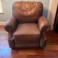100% Leather Recliner Chair