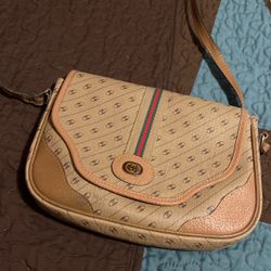Genuine Gucci Purse 9WYGM4J 