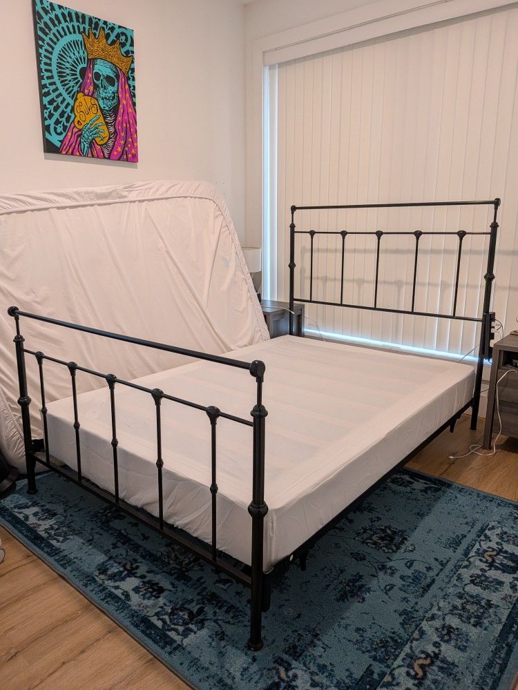 Bed Frame + Box Spring (Full)