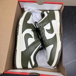 Nike Dunk Low Olive - 10.5