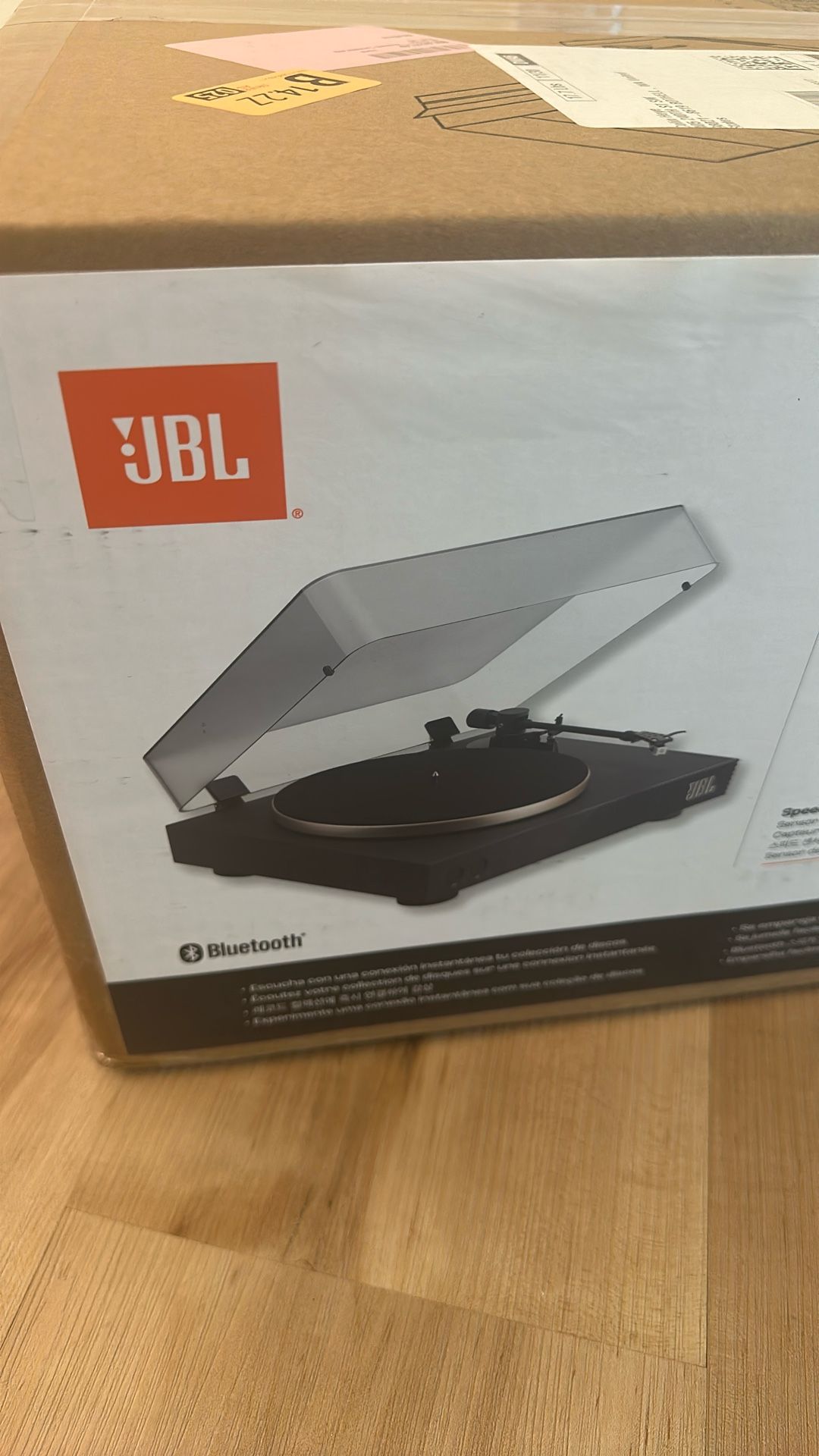 **Unopened** JBL Bluetooth Turntable