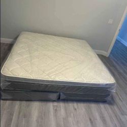 New King Size Pillow Top Mattress