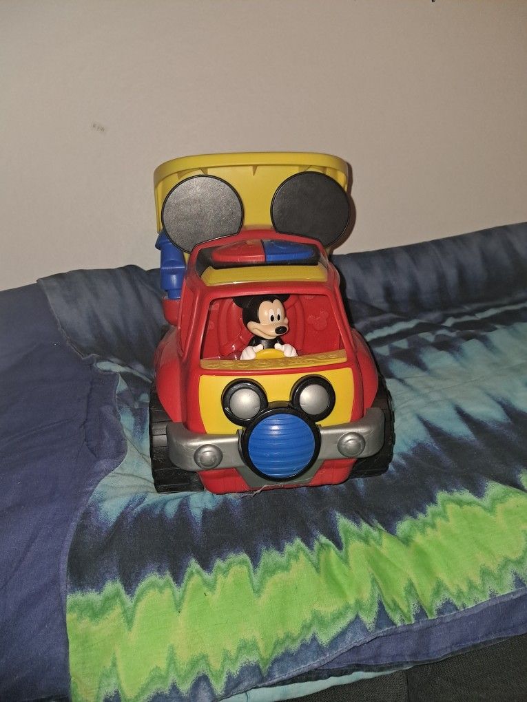 Mickey Mouse Dump Truck