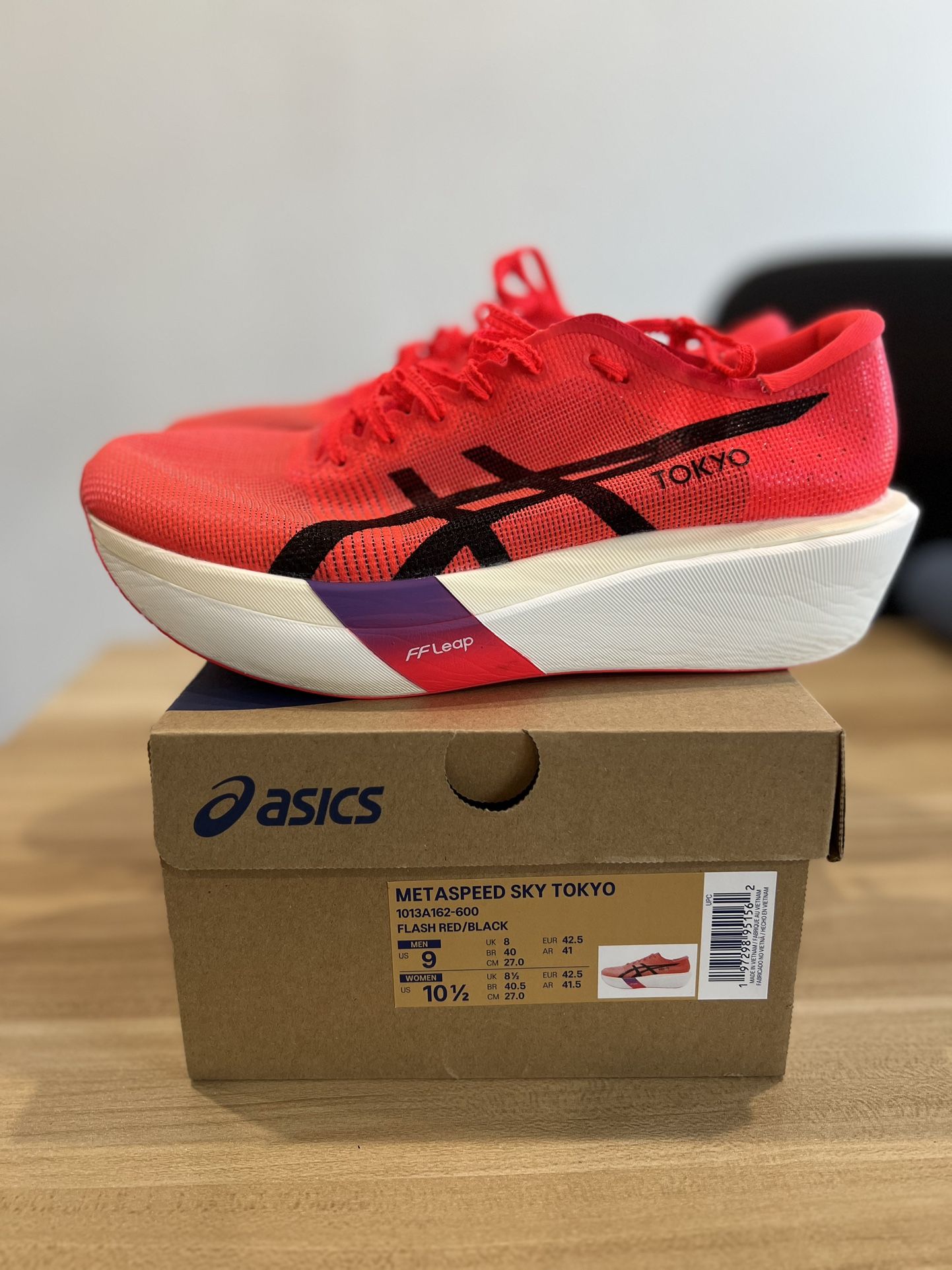 ASICS Metaspeed Sky Tokyo Flash Red Mens Size 9/Women's 10.5 Used