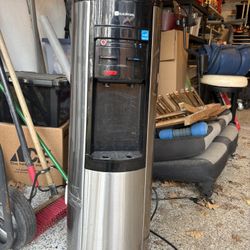 Water Dispenser - Glacier Bay