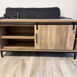 Tv stand in good shape