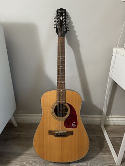 Epiphone 12 String Guitar Requinto