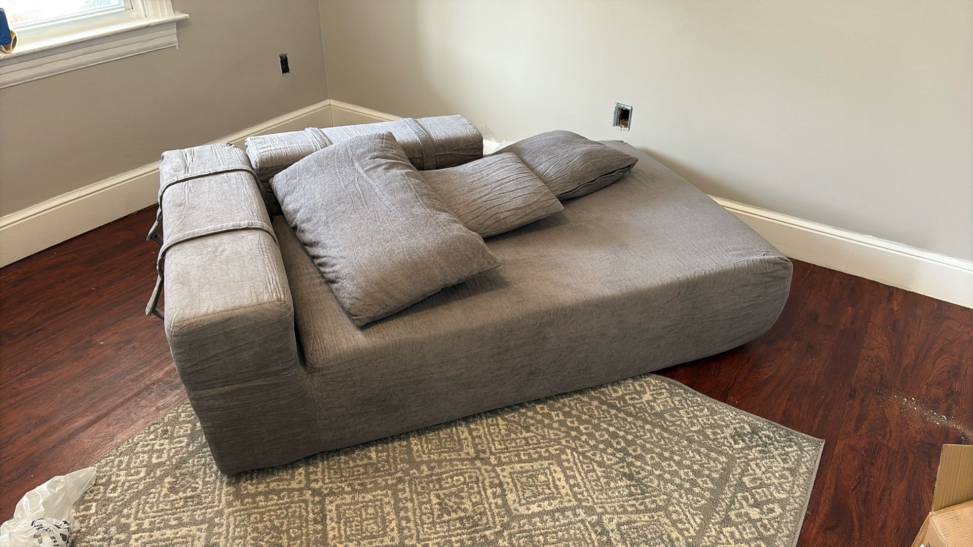 Sectional Memory Foam Couch