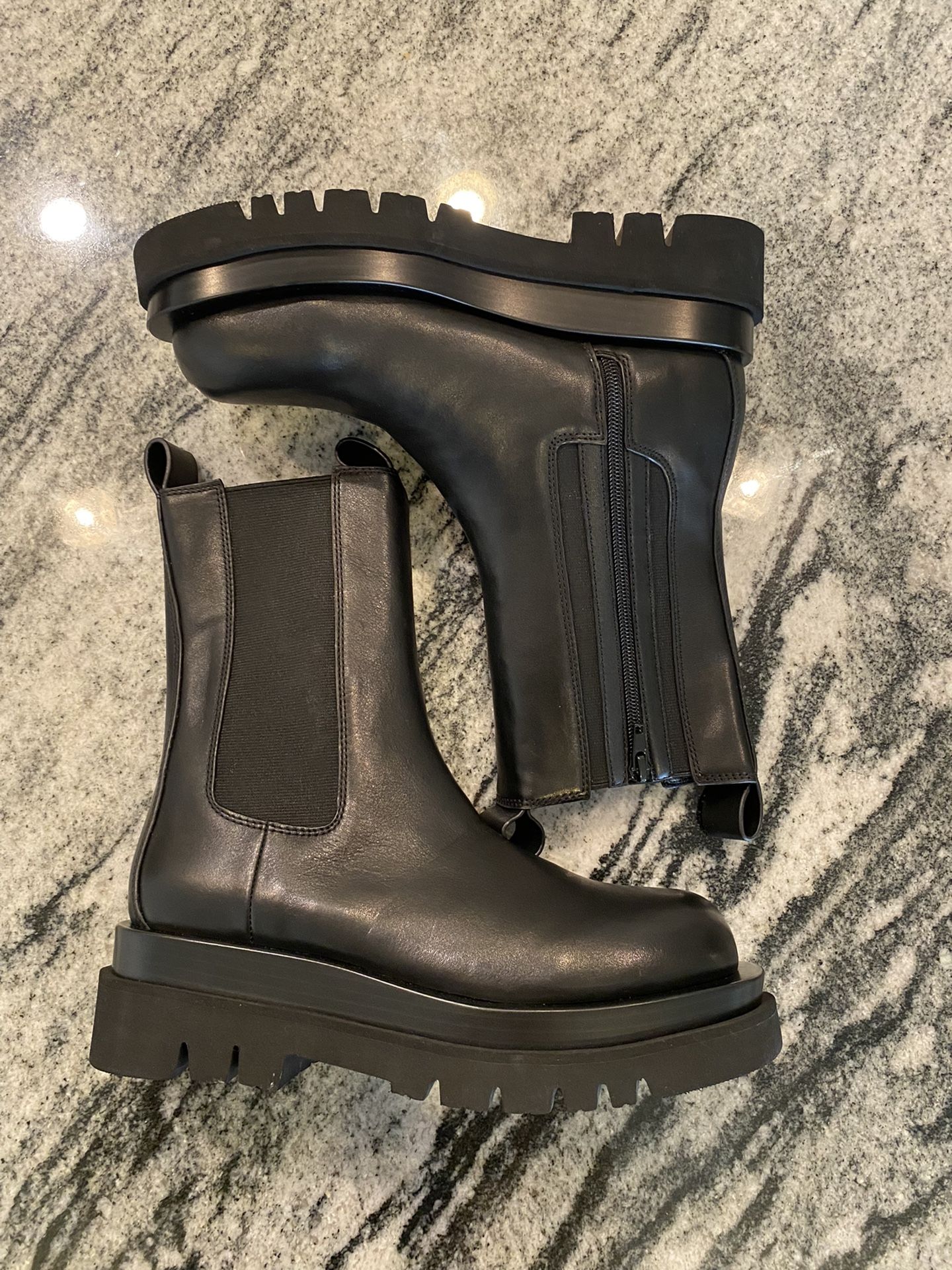 Platform Boot Tanked Chelsea Boot Jeffrey Campbell Women's