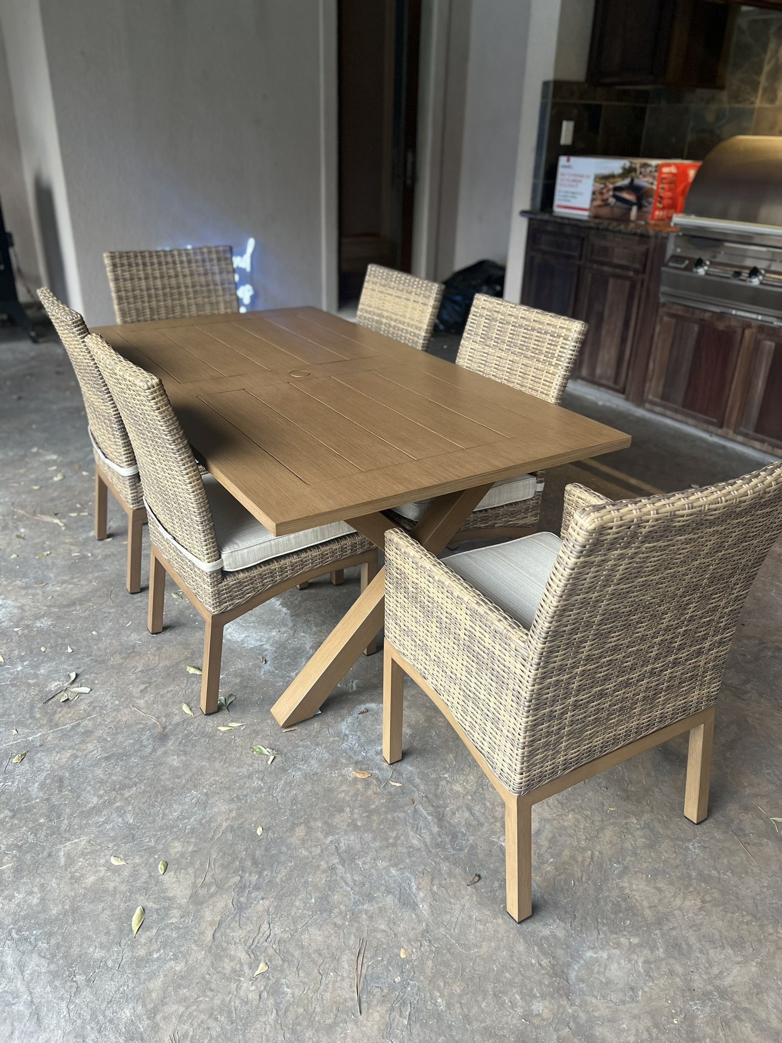 Patio Furniture For Sale - $2,250