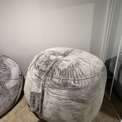 2 Love Sacs Perfect Condition