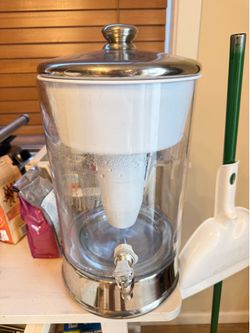 ZeroWater 40-Cup Ready-Pour Glass Dispenser