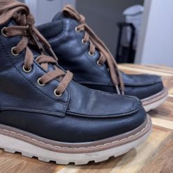 Like New Boys Boots Size 2 – Only $5
