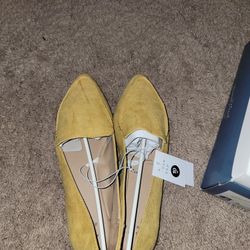 Micah Yellow Slip On Loafer Sz 10W