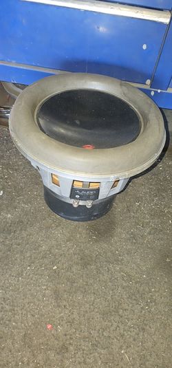 JL Audio 12W7