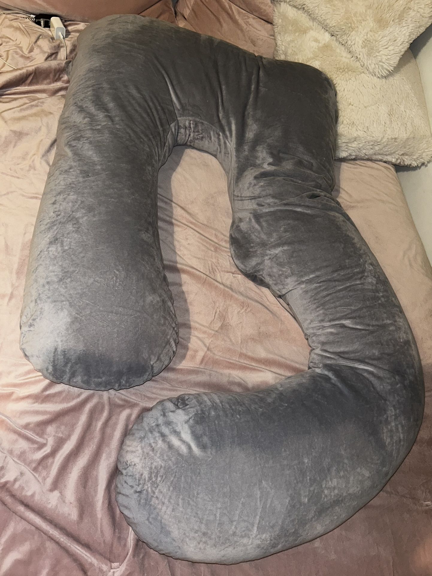 Momcozy Pregnancy Pillow 