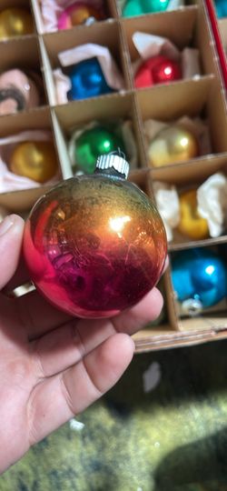 Vintage 1950 Christmas bulbs