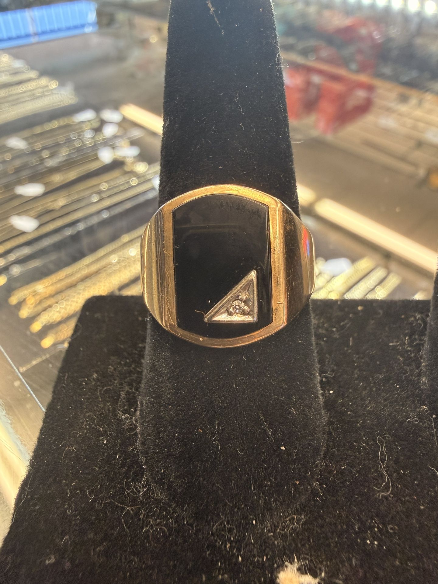 10KT Gold Ring W/ Onyx & Small Diamond 40578-4