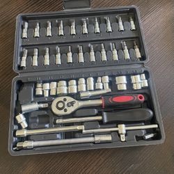 Complete Tool Set, Stainless Steel Portable Car Repair Tool Kit, - Warehouse Closeout Sale!