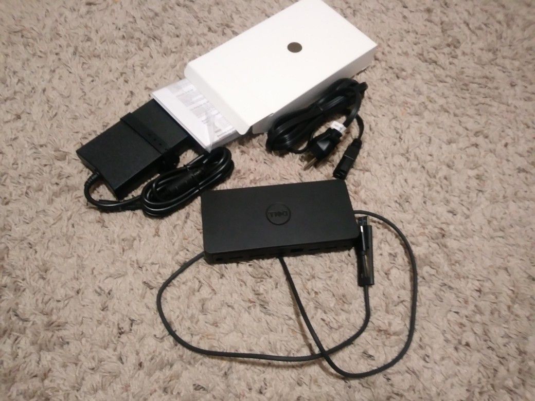 Dell universal docing station DS6000 brand new