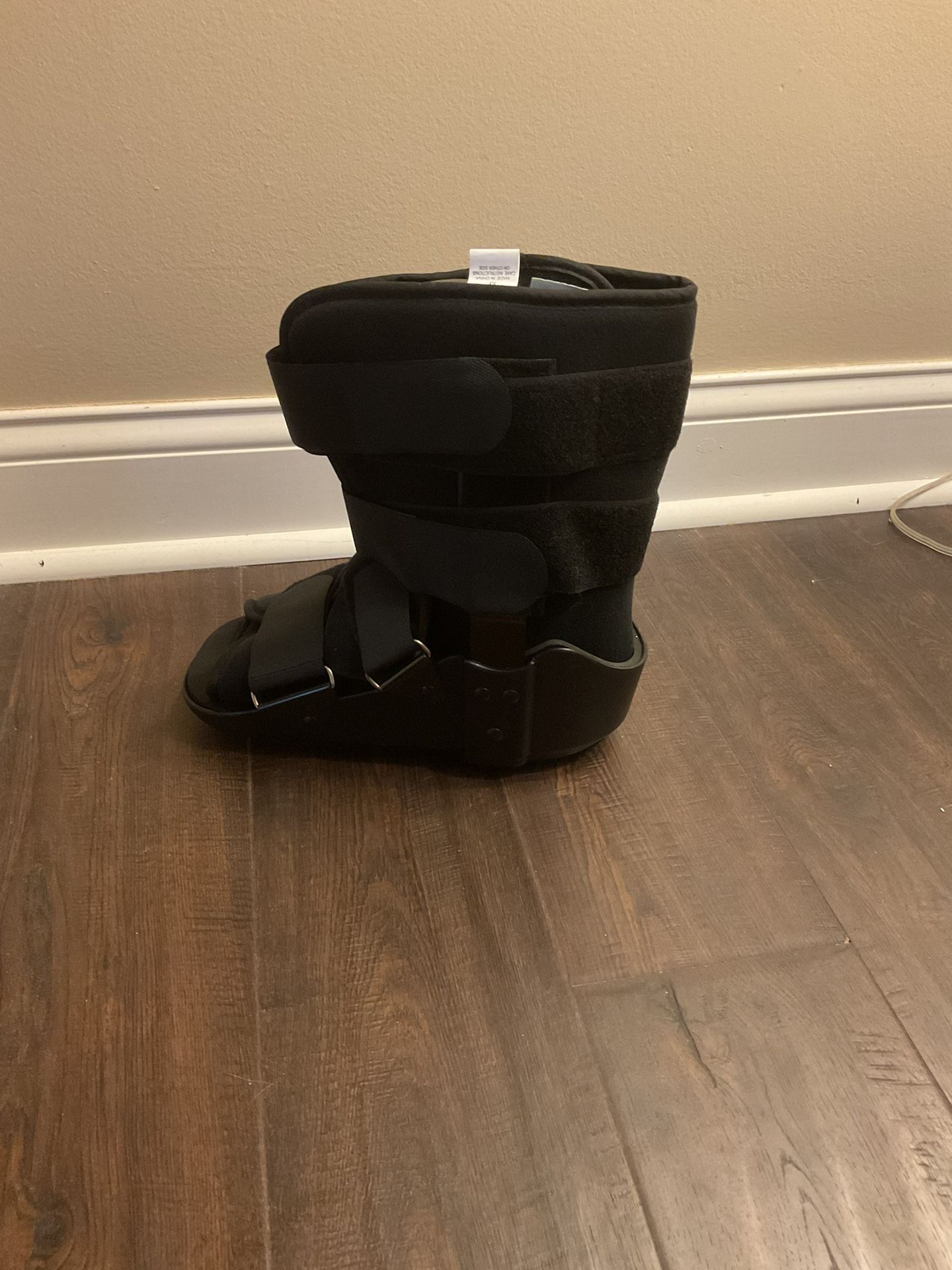 Foot And Ankle Brace Size M
