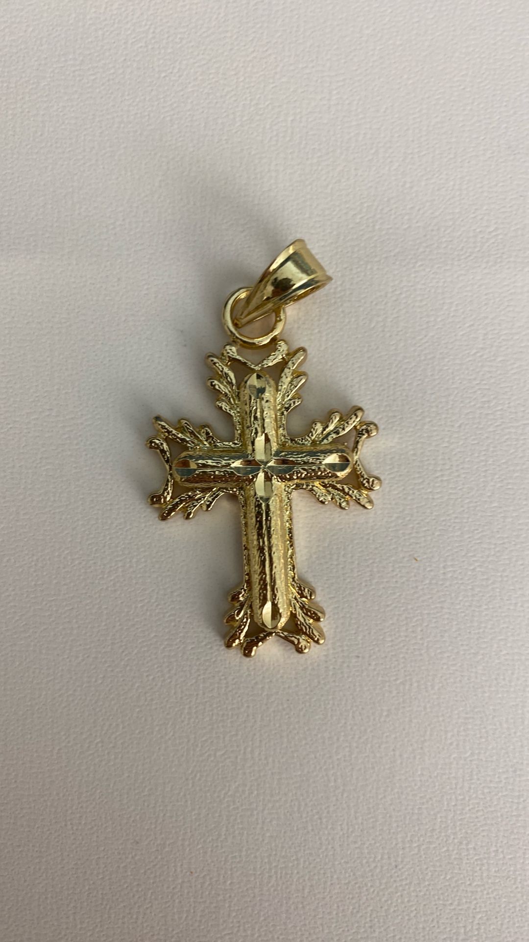 Gold plated cross charm/pendant