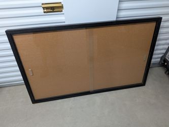 Large Locking Enclosed Bulletin Board / Display Case – 60” x 36”