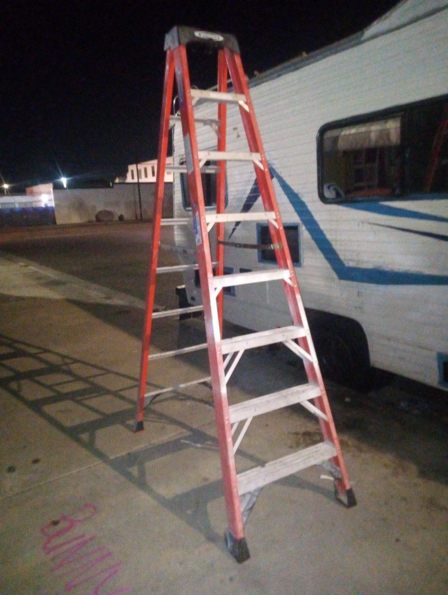 Ladder,Werner,8 Ft