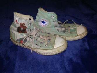 Girls converse size 1