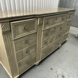 Bedroom set King Size