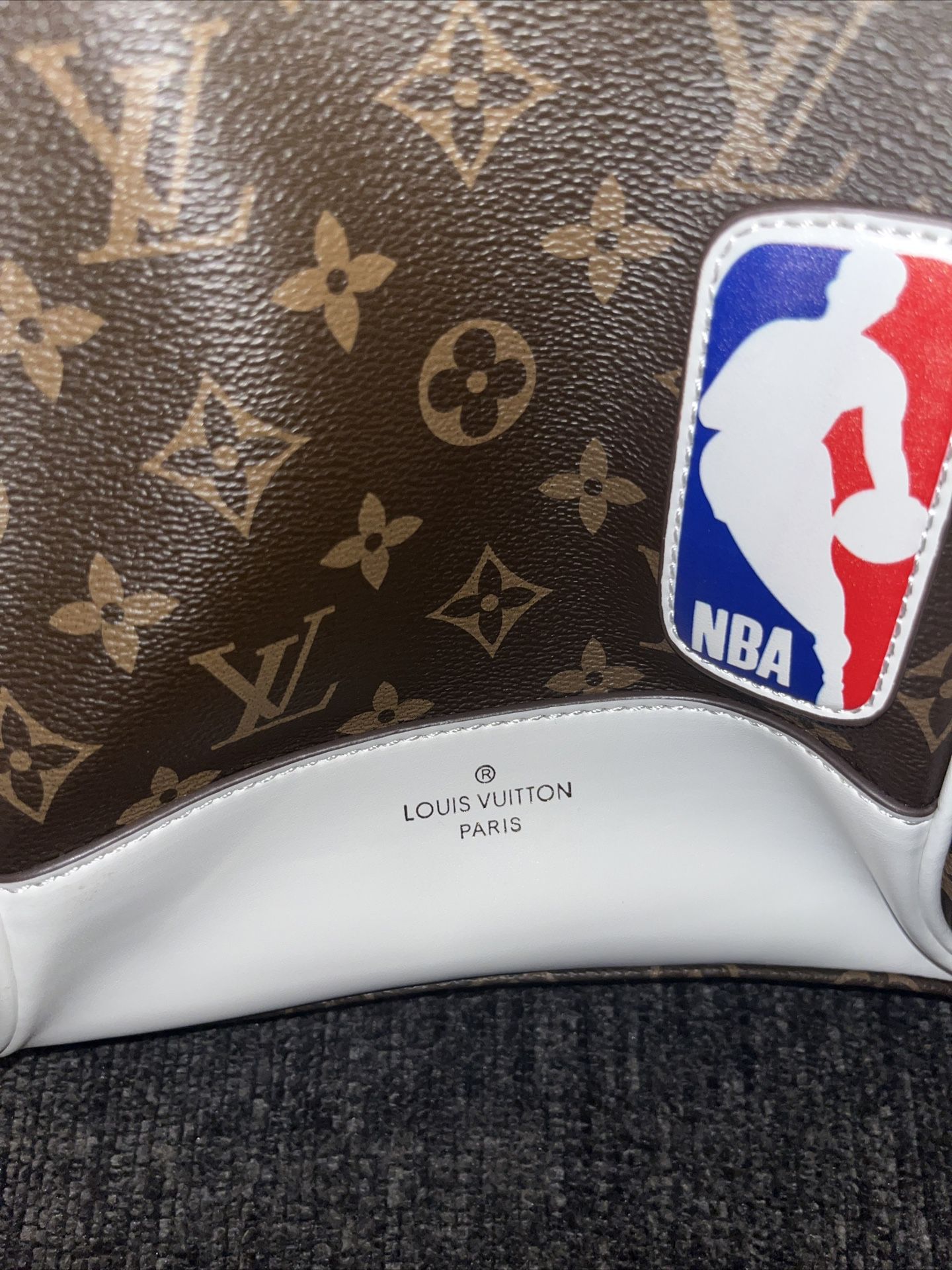LOUIS VUITTON LV X NBA BROWN BACKPACK for Sale in Orlando, FL - OfferUp