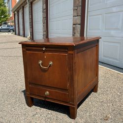 File Cabinet with Key lock, extra pull out drawer and writing surface - Storage