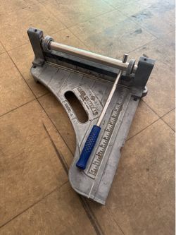 Crain VCT tile cutter