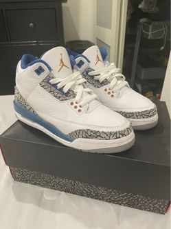 Jordan 3 “Wizards” GS size 5.5Y