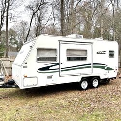 2002 Palomino Hybrid 22ft With Slide