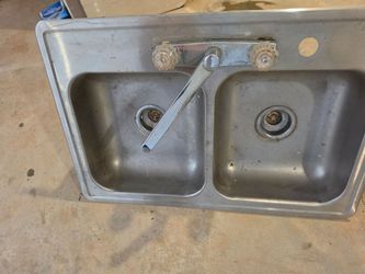Double sink