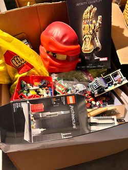 Box of assorted legos
