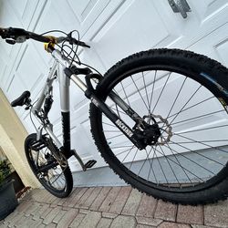 Jamis Dakar Mountain Bike